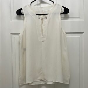Rachel Rachel Roy Creme Sleeveless Blouse w/ Hardware Detailing - Size Small